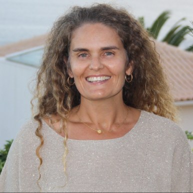 Qualified and Professional Guide; Tour Guide; Tourist Guide; Certified Tourism Guides, Official list of Tourism Information Professionals of the Autonomous Region of Madeira, in accordance with the ordinance nr 61/2017; visitmadeira.pt; SNATTI; Walking Tours, Cultural Tours, Sightseeing Tours; Bust Tours, Coach Tours, Best Tour Guides, Top Tour Guides, Madeira; Portugal