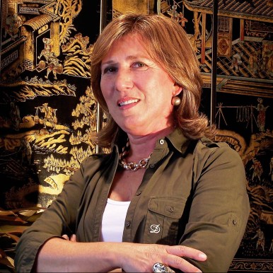 Qualified and Professional Guide; Tour Guide; Tourist Guide; Certified Tourism Guides, Official list of Tourism Information Professionals of the Autonomous Region of Madeira, in accordance with the ordinance nr 61/2017; visitmadeira.pt; SNATTI; Walking Tours, Cultural Tours, Sightseeing Tours; Bust Tours, Coach Tours, Best Tour Guides, Top Tour Guides, Madeira; Portugal